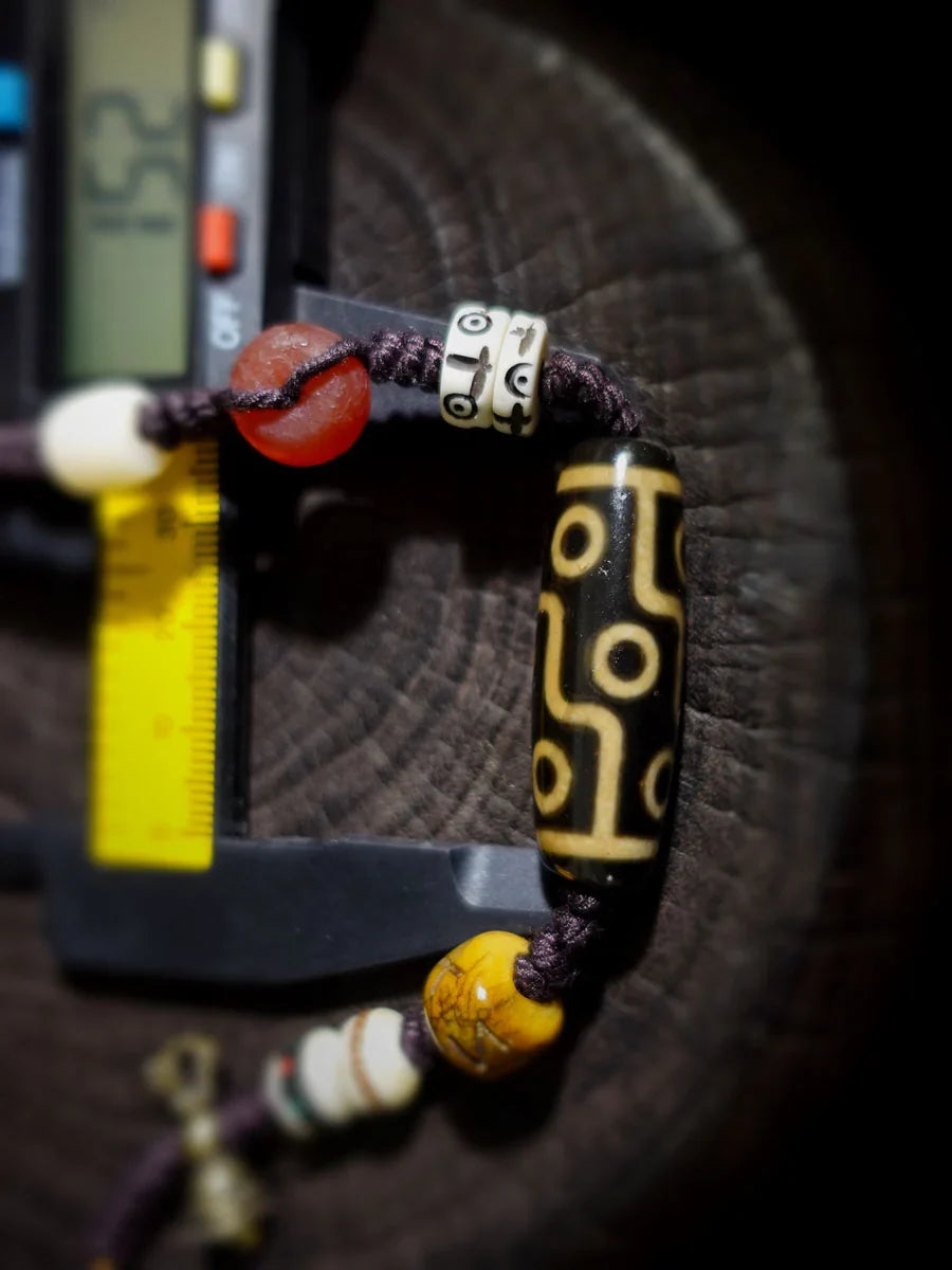 Single Eye Dzi Bead Protection Pendant