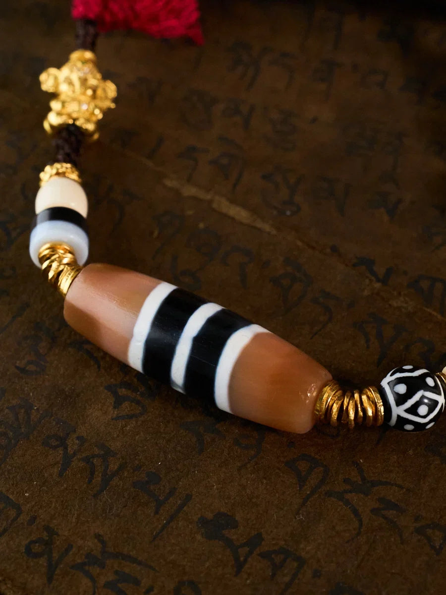Five Pathways of Abundance & Supreme Fortune – Five-Line Dzi Bead Ganesha Handmade Necklace