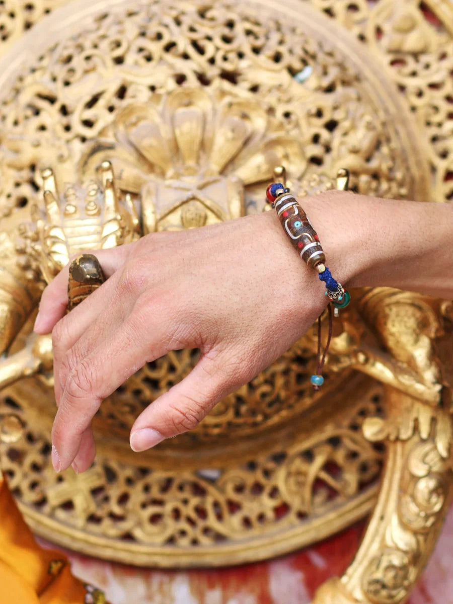 Sacred Dzi Tibetan Protection Bracelet